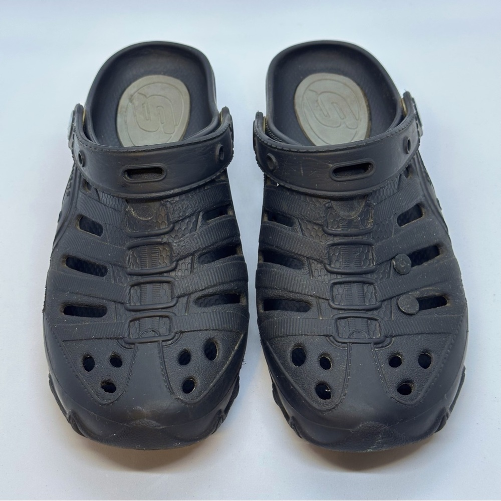 Skechers Slip-On Clogs Black Women's Size 6 Comfort Beach Pool Casual Rubber